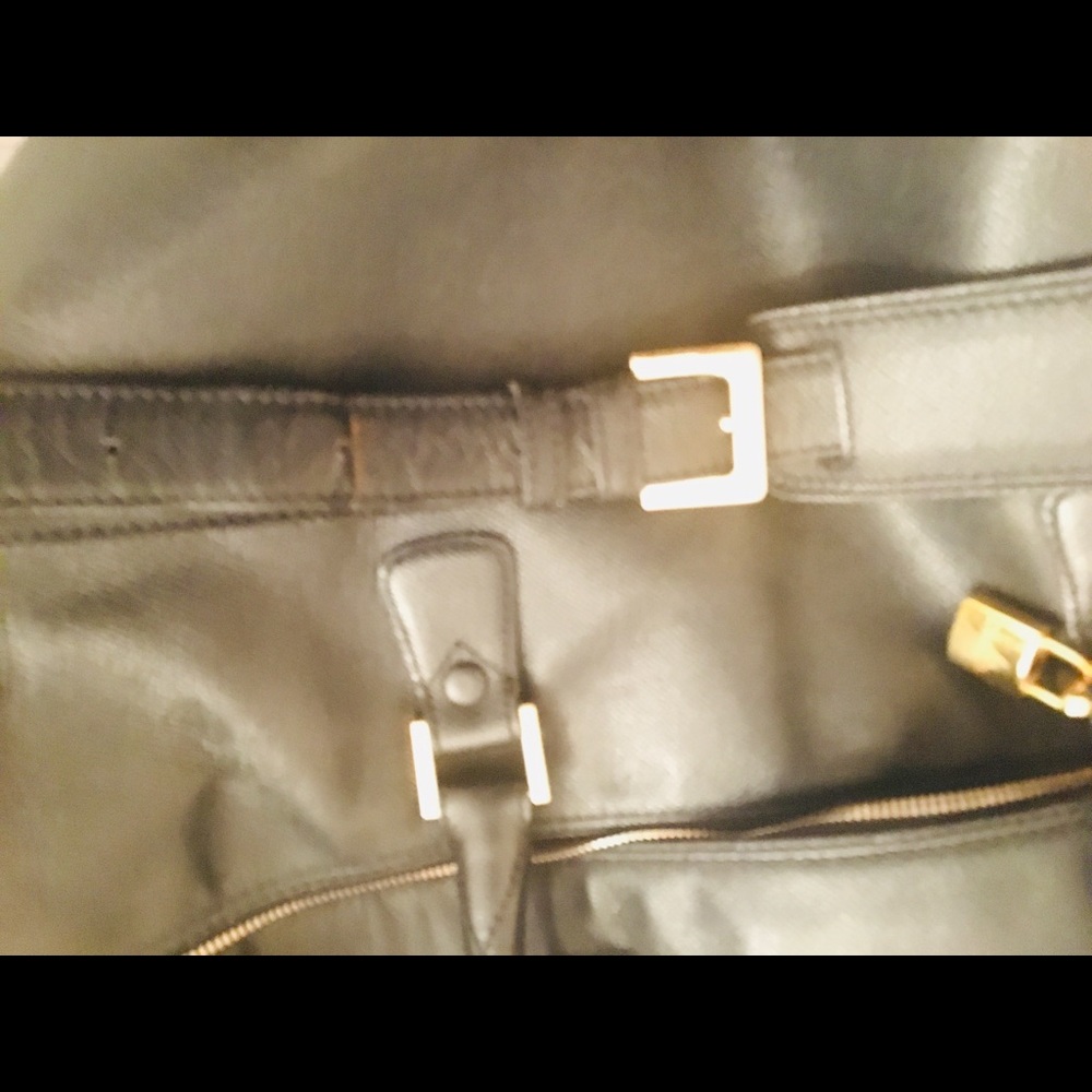 CHANEL XXL 100% AUTH leather Boston travel/gym bag - Picture 11 of 14